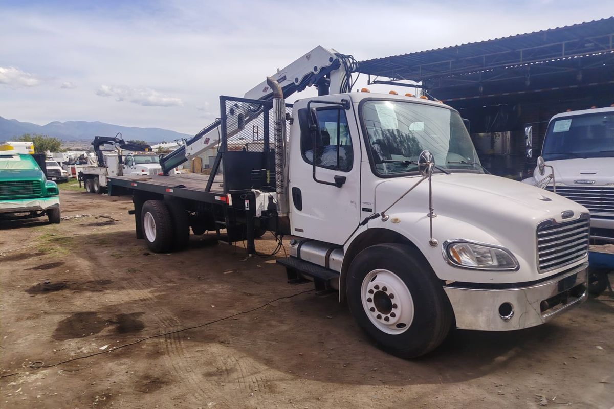 Camión con grúa Hiab de HPSolución